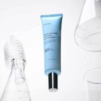 iUNIK Beta-Glucan Barrier Sunscreen 60ML Sunscreen 60ML white