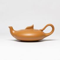 260ml Yixing Purple Clay Teapots Master Handmade Plain Sailing Pot Raw Ore Stone Section Mud Kettle With Filter Zisha Tea Set orange