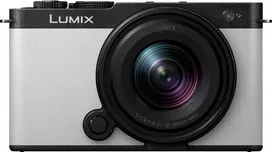 Panasonic Lumix DC-S9 fotoaparatas su 18-40mm objektyvu, dūminė balta (DC-S9NE-W)