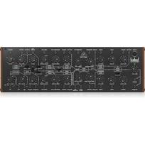 Behringer Kobol Expander Sintezatorius