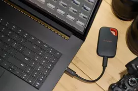 SanDisk Extreme Portable SSD (V3) 1 TB C tipo USB USB 3.2 Gen 2x2 Raudona, Mėlyna