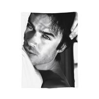 Damonas Salvatore The Vampire Diaries Antklodė Vilnos Dekoras Ian Somerhalder Nešiojama Šilta Mesti Antklodė Sofai Kilimo Gabalas XL200x150cm black