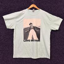 Harry Styles Love On 2020 Tour Poster Pop Rock T-Shirt XL Unisex T-Shirt M gray