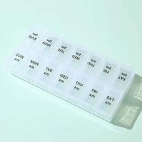 Nešiojamas kelioninis vaistų organizatorius 7 dienų padalinta laikymo dėžutė 14 skyrių tablečių laikymo konteineris Tablečių, vitaminų, žuvų taukų laikymui balta