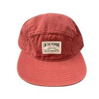 Retro japoniško stiliaus hiphopo kepurės 5 skydelių plokščiu krašteliu beisbolo kepurė Greitai džiūstanti kvėpuojanti apsauganti nuo saulės kepurė Unisex raudona