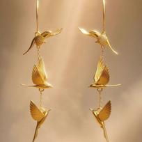 Women's Fashion Golden Drop Earrings Creative Cloud Swallow Bird Long Design for Party Holiday Jewelry Gift 1 pair beige