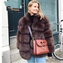 Elegantiški rudens/žiemos kailiniai paltai su dirbtinės lapės kailio intarpais yra seksualūs ir universalūs XXXXL black