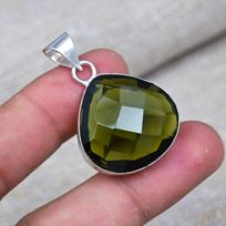 Peridot Gemstone 925 Solid Sterling Silver Pendent For Wedding Gift Beautiful Pendant 1.69 Inches žalia