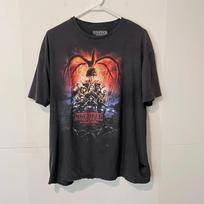 Stranger Things Mens T-Shirt Size 2XL Black Faded Distressed Ripped Tee M gray