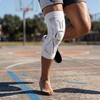 Compression Knee Sleeve Elastic Sports Breathable Gear for Basketball Athletes, M balta