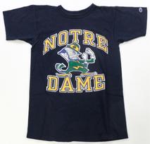 Vintažinis CHAMPION Notre Dame Fighting Irish Maskoto Grafinis Marškinėlis 90-ųjų Dydis M Unisex marškinėlis Medvilninis Per didelis Didelis Dydis XXXXL gray