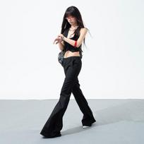 **BINGO Office Siren: Cool Low-Waisted Pleated Wide-Leg Trousers** Large black