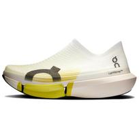 ON Cloudboom Strike 2 Lightspray White Lime Unisex sportbačiai 3UG30022929 beige