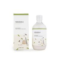 Round Lab Sojų pupelių maitinamasis veido tonikas 300 ml