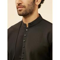 Manyavar Men's Kohl Black Textured Kurta (L) L juoda