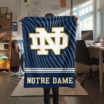 Notre Dame Fighting Irish Print Flannel Blanket High Quality Warm Comfortable Cover for All Seasons Perfect for Gifts Home Decor 80cm x 120cm gray