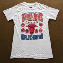Vintage 90's CHICAGO BULLS World Champion T-shirt 130 white