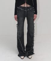 ORDINARY HOLIDAY Eyelet Raw-Edge Boots Cut Jeans [Black] Black/M black