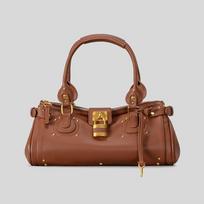 ins blogger Millennium Spice Girl retro old lock bag portable messenger bag 2026 autumn and winter new women's tote bag