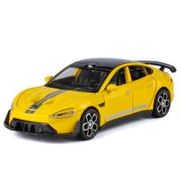 1/32 XIAOMI SU7 L9 Automobilio Modelis Žaislas Išskirtinis Interjeras Durys Atidaromos Naujos Energijos Transporto Priemonės Lydinio Kėbulas Guminės Padangos Modeliai Vaikams Dovanos geltona