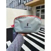 Cotopax*American alpaca-patterned multi-functional travel toiletry bag 21*11*16cm（with Words