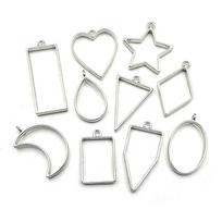 30-Piece Geometric Epoxy Bezel Pendant Frame Set: Heart & Rhombus Shapes for UV Resin white