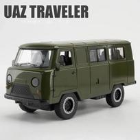 New 1:18 Russian UAZ TRAVELER 452 VAN Alloy Diecasts & Toy Vehicles Metal Toy Car Model Sound and light Collection Kids Toy žalia