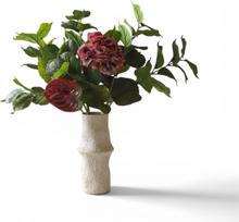 Botane Dirbtinių gėlių puokštė Velvet Rouge
