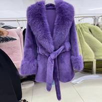 Vienspalviai vidutinio ilgio dirbtiniai kailiniai moteriški žieminiai dirbtinio lapės didelio kailinio apykaklė ilgomis rankovėmis Parkas Madingi viršutiniai drabužiai XL violetinė