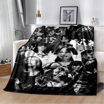Madinga Billie Eilish Dainininkė Žvaigždė Flanelinė Antklodė Minkšta Šilta Mėtoma Antklodė Miegamajam Svetainei Lovai Kelionei Stovyklavimui Iškylai Dovana Size: 75*100cm, Weight: 230 GSM gray
