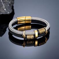 Vintage Norse Rune Bracelet for Men Gold Stainless Steel Viking Triquetra Bangle Jewelry Gift 23cm juoda