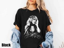 Stevie Shirt, Rock Lover Concert Merch Unisex Graphic T-Shirt Unisex T-Shirt M black