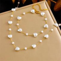 Simple Pearl Heart-Shaped Choker Necklace Bracelet Set Elegant Wedding Fashion Love Bridal  Women For Wedding Anniversary beige