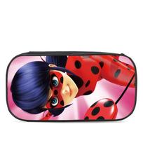 Stebuklingas anime 3D spausdintas vandeniui atsparus Oksfordo audinio daugiasluoksnis pieštukinė vaikams Black Pencil Case
