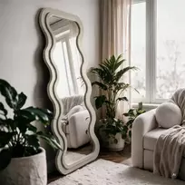 Dekoratyvinis kabinamasis veidrodis medinėje rėmelyje „Vogue“  180x80 cm, natūralios formos, rusvai pilkos spalvos