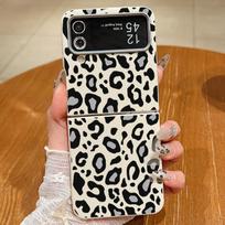 Leopard Print Case For Samsung Galaxy Z Flip6 Flip5 Flip4 Magnetic For Magsafe Silicone Folding Cover For Samsung Z Flip 6 5 4 3 Samsung Galaxy Z Flip6 black