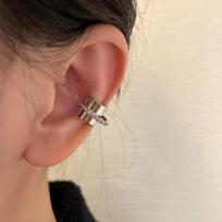 Fashionable Minimalist Space Geometry Bright Surface Ear Cuffs for Women Commute Accessory Unique Gift Item brown