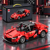 Konstruktorius sportinis automobilis konteinerio dėžutėje TR2387F