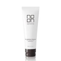 Noon Cosmo Clear valantis ir drėkinantis veido prausiklis, 150 ml