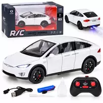 Jokomisiada Tesla Model X RC 1:22 Die-Cast Remote-Controlled Car with LED Lights and Smoke Effect RC0772