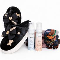Dovana 4in1: Filippo® šlepetės su cirkoniais, 3 poros Vincent Creation® vilnonių kojinių, balzamas, dezodorantas