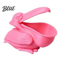 Decorative Key Holder for Entryway Pelican Desktop Storage Organizer Animal Figurine Container Eco-friendly Modern Minimalist Desk Organizer rožinė