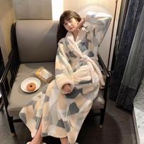 Ilgas koralinis vilnos chalatas moterims Žiemos kimono Šiltas flanelinis chalatas Patogūs naktiniai drabužiai Chalatas Dydis plius 3XL gray