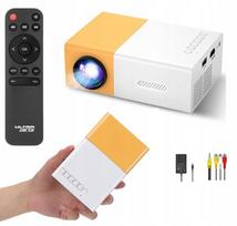 Projektorius Mini nešiojamas Usb projektorius su įmontuotu garsiakalbiu + pultelis, puikus vaizdas!