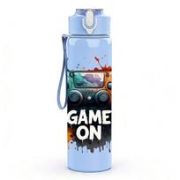 1PC Game On Controller Gaming Pattern 750ml Color Plastic Sports Water Bottle Leakproof Flip Straw Lid Suitable for Sports Office Home Use mėlyna
