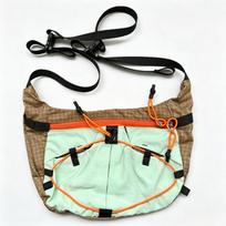 Lightweight Casual Crossbody Sling Bag for Men and Women, Perfect for Outdoor Hiking, Daily City Commuting, Short Trips and mėlyna