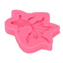 Koi Fish Silicone Fondant Moulding Lifelike Shape Non Stick Fish Shaped Silicone Moulding for Cake Decoration Crafts pink