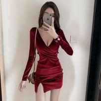 Sexy spicy girl style low-cut deep V-neck dress for women, spring gold velvet figure-hugging figure, slim inner layer, bodycon skirt XL bordinė