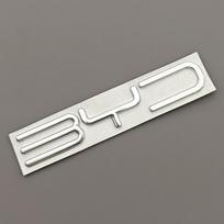 3D Metalinis Automobilio Ženklelis Raidės BYD Logotipas Emblema Galinės Bagažinės Dangčio WPRIUH5 Lipdukas Skirtas BYD Atto 3 Shark 6 Seal Dolphin Sealion Song Plus Priedai white