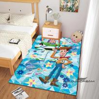 Šis Buzz Lightyear grindų kilimėlis pasižymi neslystančiu, sugeriančiu animacinio filmo „Žaislų istorija“ dizainu ir tinka miegamiesiems, koridoriams, 60x90cm beige